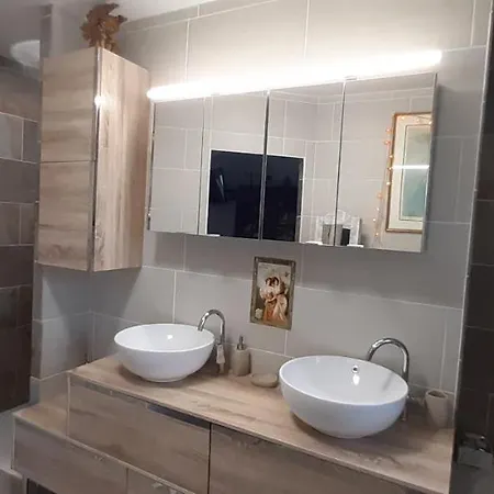 La Cle Des Anges Avec Piscine Chauffee * Egliseneuve-pres-Billom