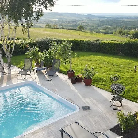 Homestay La Cle Des Anges Avec Piscine Chauffee *
